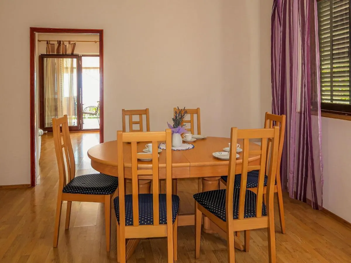 Holiday Home Katarina - Lov223 By Interhome 洛夫兰